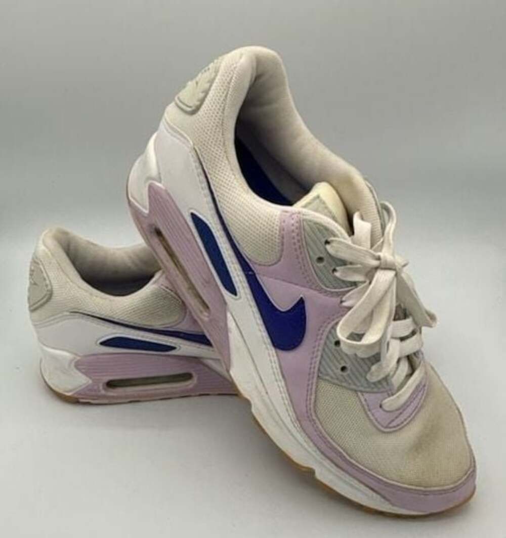 Nike Women's Air Max 90 White‎ Doll / Lapis-Pure Platinum